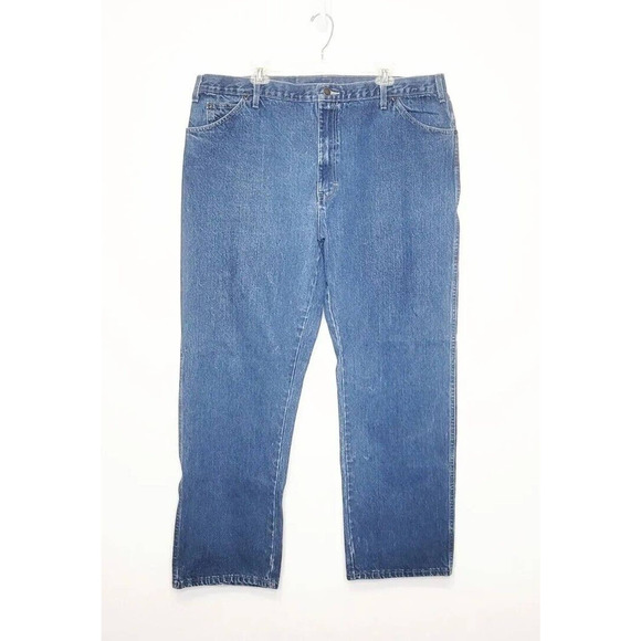 Dickies Straight Leg Jeans Mens Size 42x32 Medium Wash Denim Workwear Pants - Picture 1 of 8